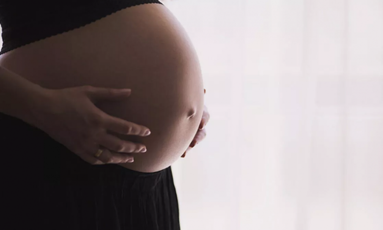 Hamile Kalan Kadınların Yüzünde Hamilelik Belirtileri