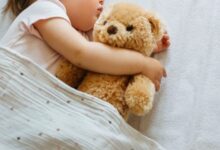 Bebeklerin Uykuya Geçişini Kolaylaştıran 8 Öneri